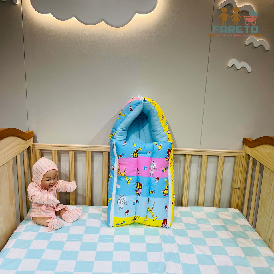 Fareto New Born Baby Premium Quality Mattress with Net & Sleeping Bag(0- 4Months)(Blue Ziraf)